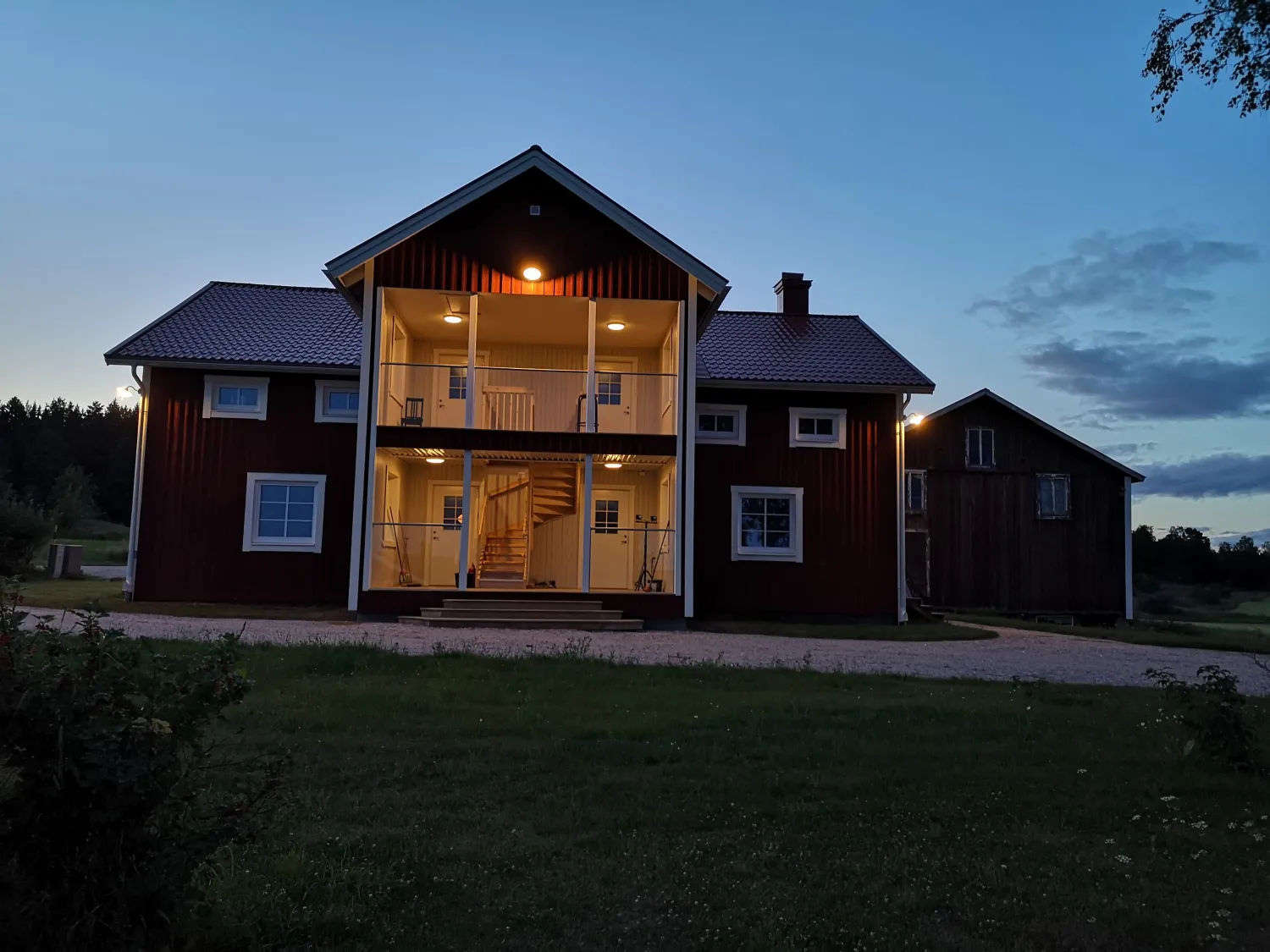 Huset lägenheten ligger i 