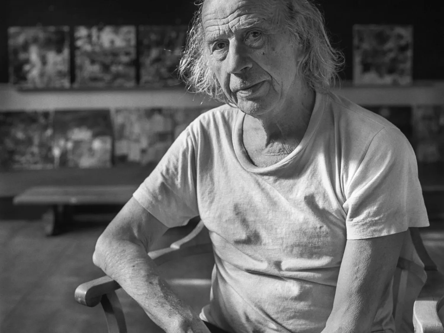 Svartvitt foto - porträtt av konstnär Gunnar Greiber