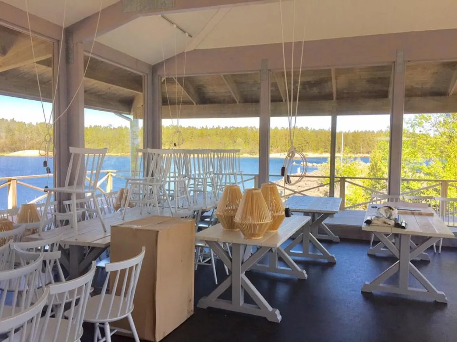 Restaurant; En liten sjökrog