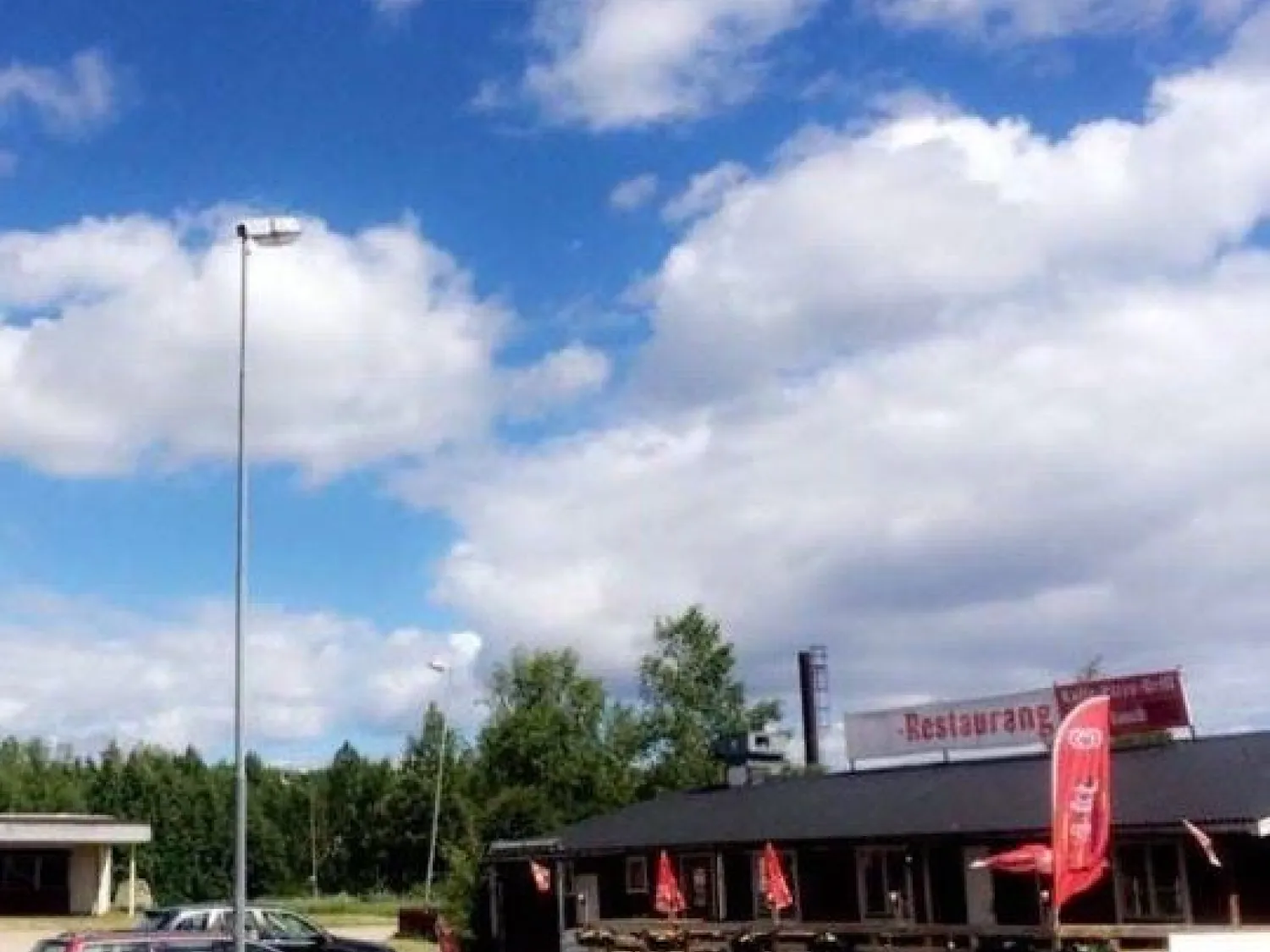 E4 pizzeria, Harmånger, Hälsingland, Nordanstigs kommun