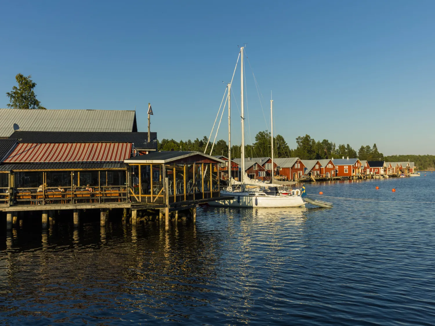 Mellanfjärden's Guest Harbour