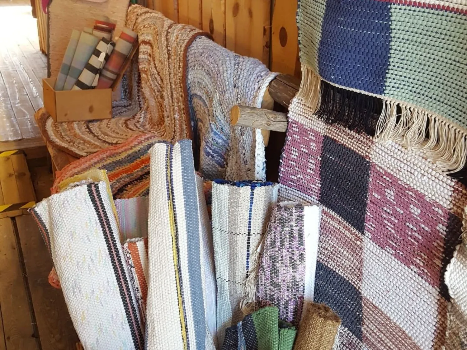 Sjöboden i Stocka - konst och konsthantverk