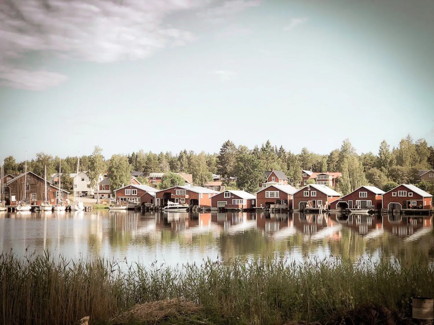 Small groseri store in Mellanfjärden ! Hamnvägen 26, Jättendal