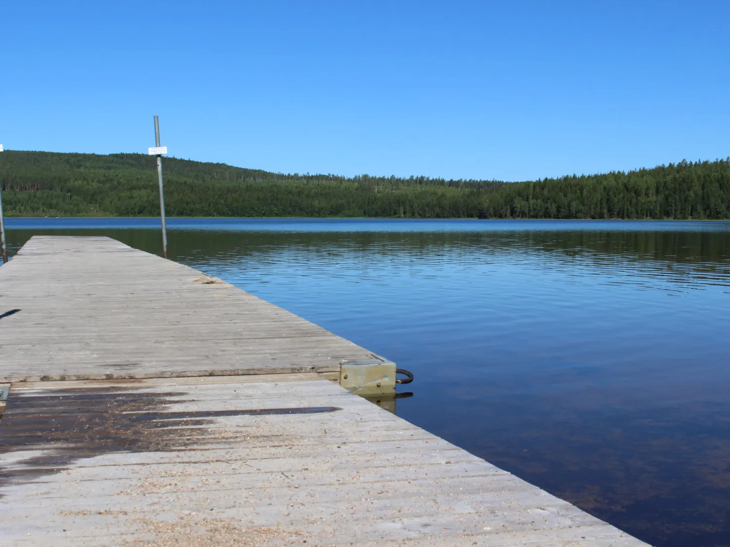 Brygga i Bjärtsjön