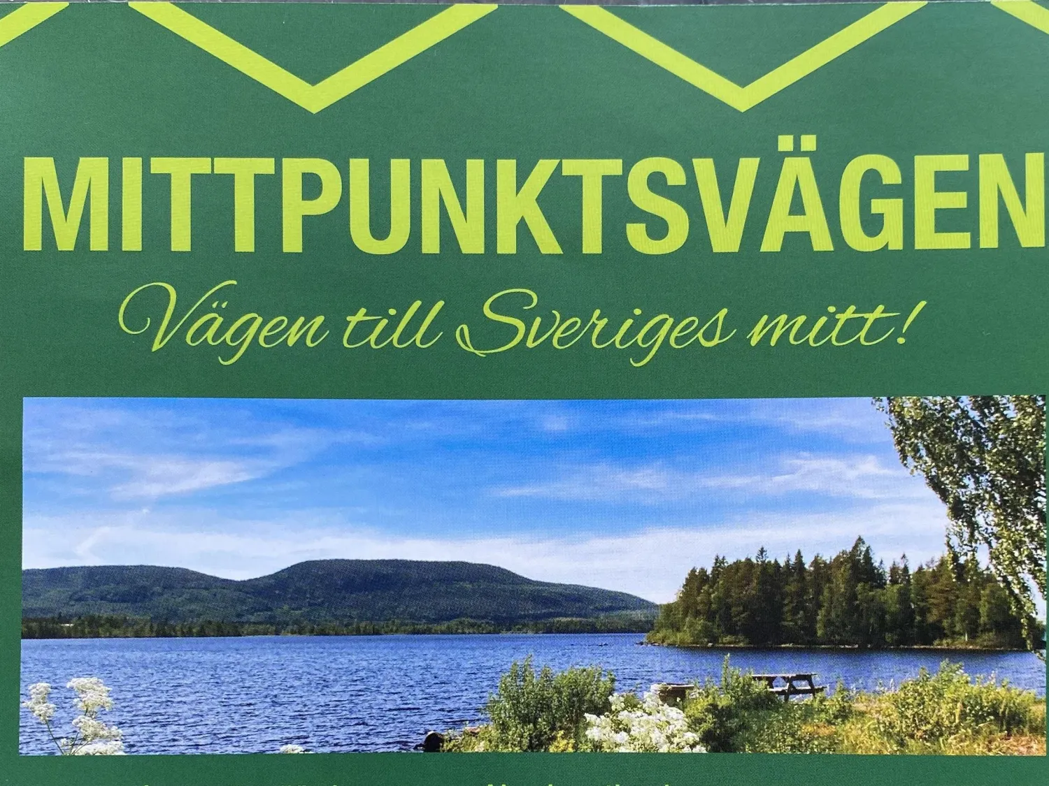 Mittpunktsvägen