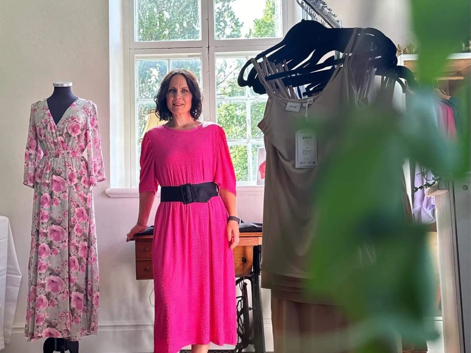 Finstickade Sjalar, Capes, Koftor och Ponchos